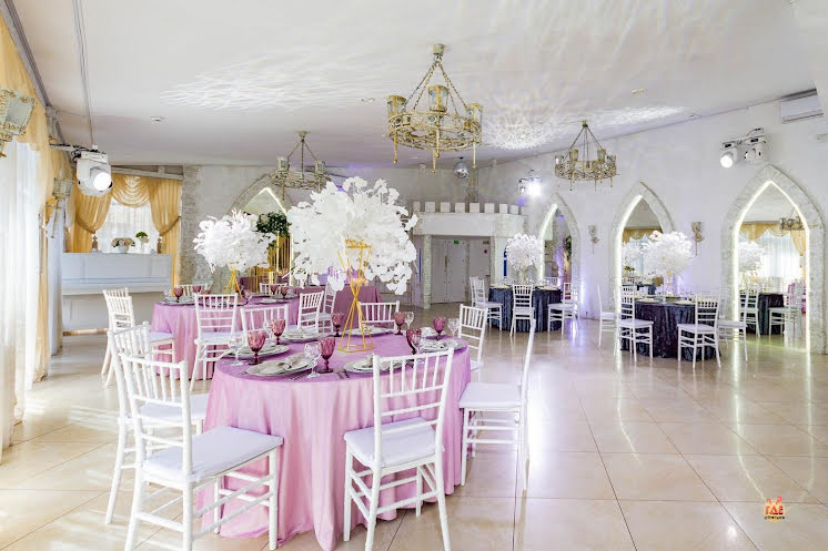 Зеркальный зал в «Кирочный двор» фотография №6