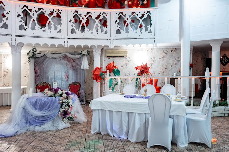Зал Holiday в «Урфин Джюс» фотография №10