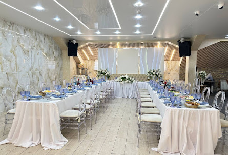 Банкетный зал на 2 этаже в Малый зал