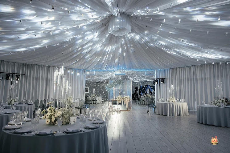 Стеклянный павильон в «Levada Hall» фотография №8