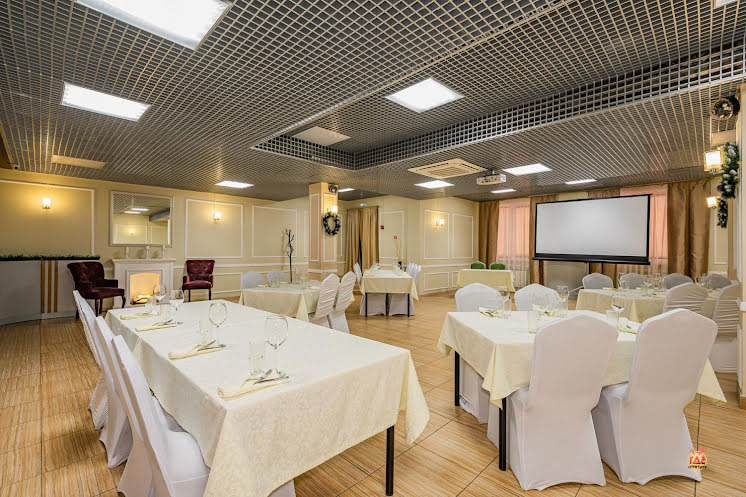 Зал на 70 человек в «Tessa&Bigly» фотография №9