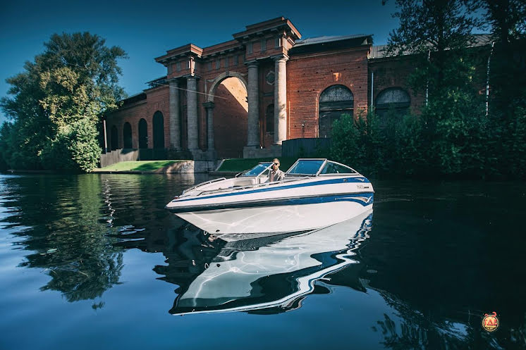 CROWNLINE 210 "SAPPHIRE"  в «YES BOAT» фотография № 1