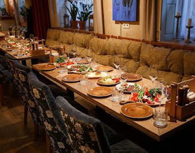 День рождения в Барбамбия Шампури