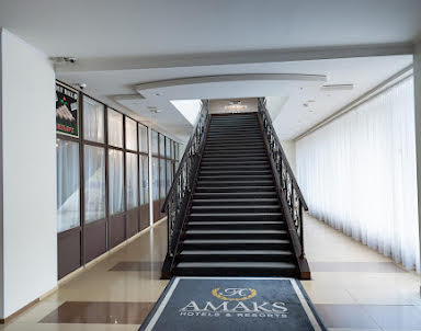  ресторан Амакс