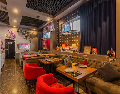  ресторан Feromon Komenda