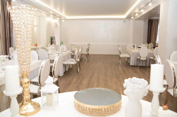 Зал на 50 человек в «Алексис» фотография №4