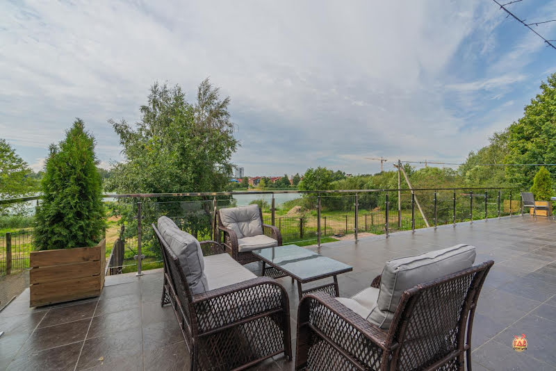 Хюгге на озере фотография №10