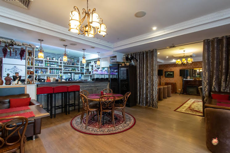 Основной зал в «Аджика» фотография №14