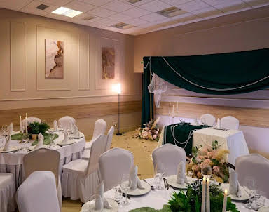  ресторан Нефтяник