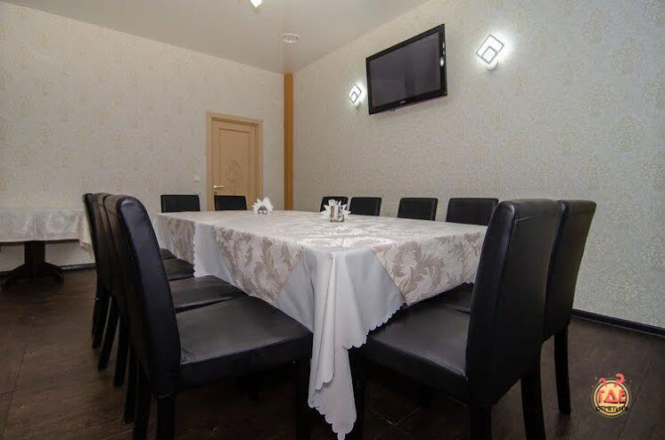 Малый банкетный зал в «Роял-кафе» фотография №9