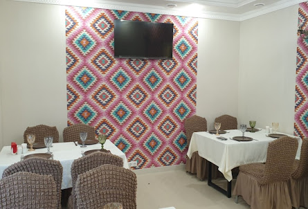 Малый зал  в Малый зал 