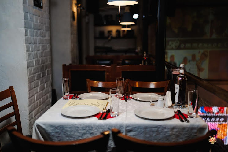 Основной зал в «Высоцкий» фотография №9