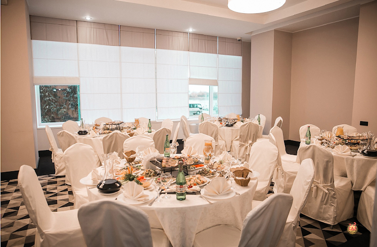 Зал «‎Сочи» в «AZIMUT Сити Отель Астрахань» фотография №1