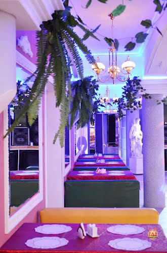 Обеденный зал в «Подборенка - дискоклуб Щербаков» фотография №1