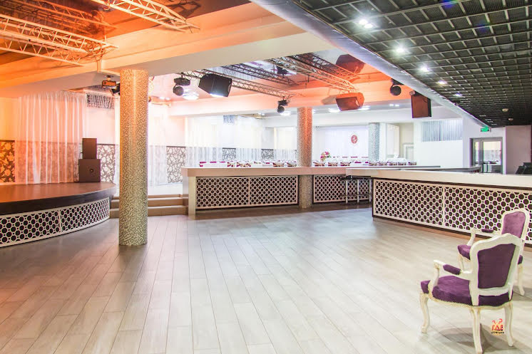 Большой зал  в «Форсаж» фотография №10