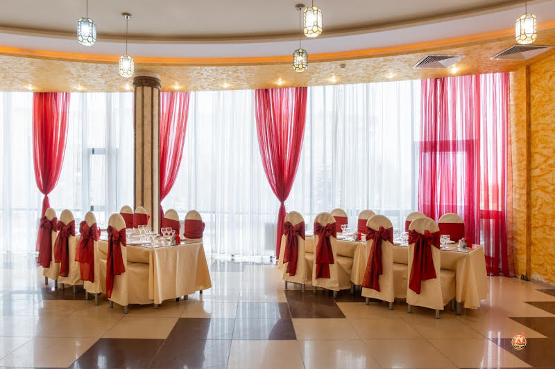 У Озера ​на Героев Космоса фотография №11