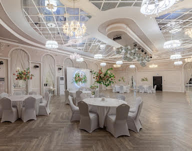  ресторан Matrёshka Plaza