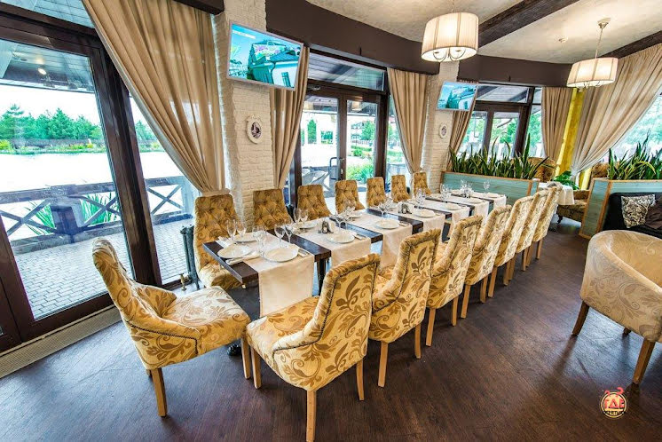 Кафе «Колибри» в «Белый берег» фотография №11