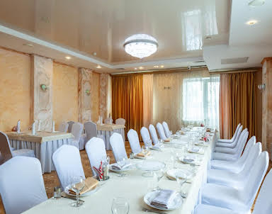  ресторан Золотой дворик