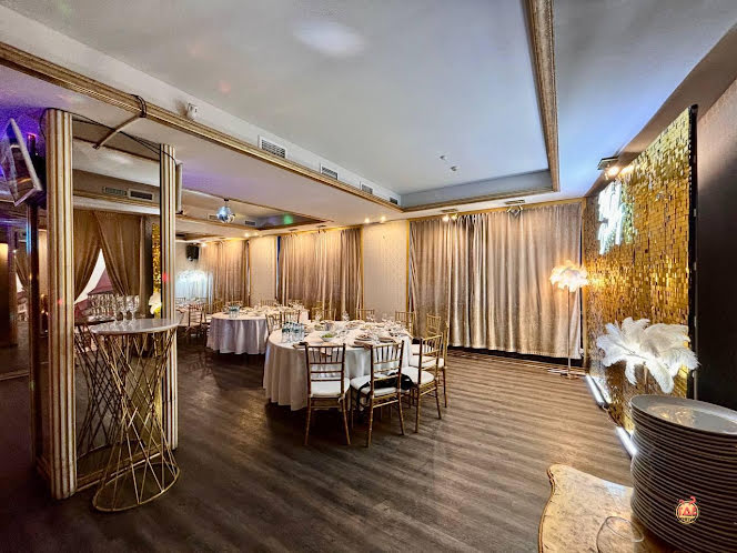 Банкетный зал «Трубадур»  в «АлхимIQ» фотография №10