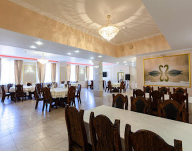  ресторан Лион на Перовской