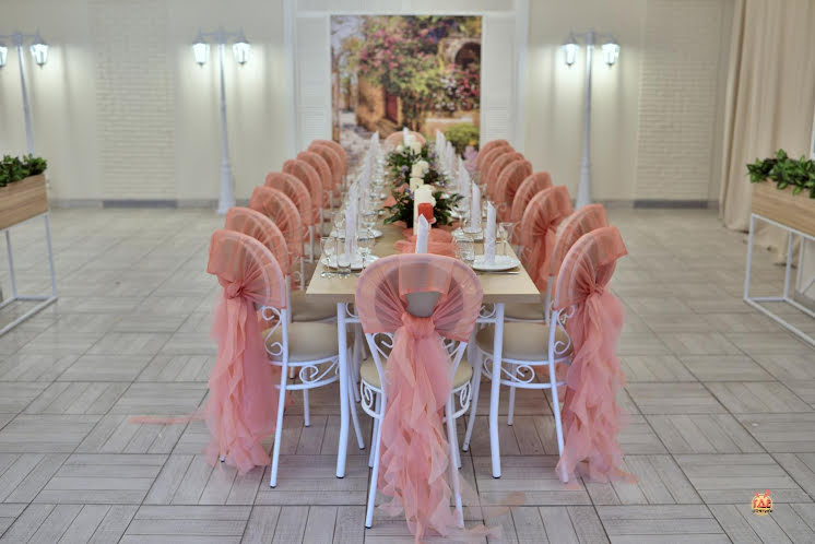 Основной зал  в «Традиция вкуса» фотография №13