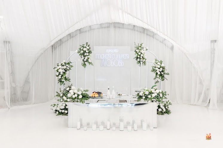 Шатер в «Это по любви» фотография №2