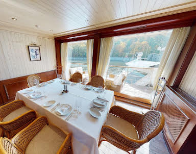  ресторан Yacht Event