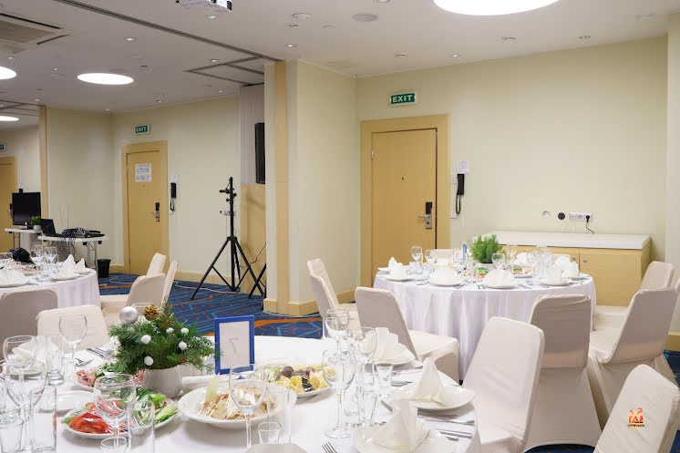 Конференц зал в «Ресторан «Cosmos Astrakhan Hotel» в Астрахани» фотография №8