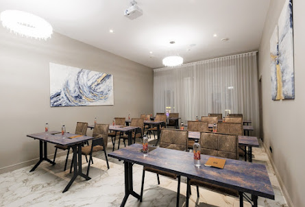 Конференц-зал  "Suzor" в Конференц-зал  "Suzor"