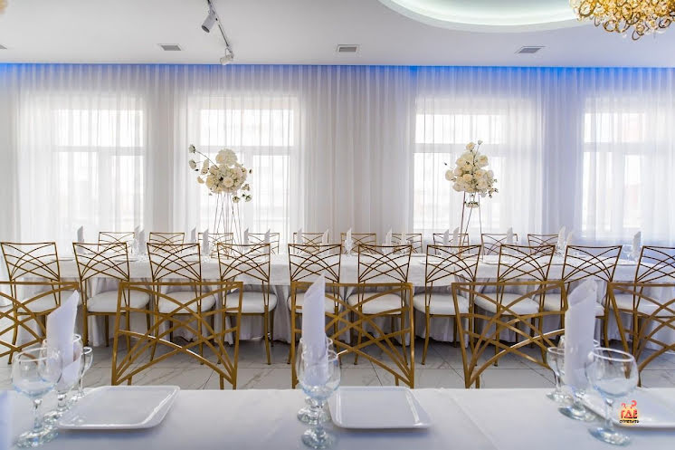 Зал на 65 человек  в «Астория» фотография №9