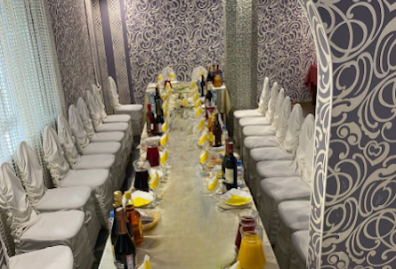 Малый зал  в Малый зал 