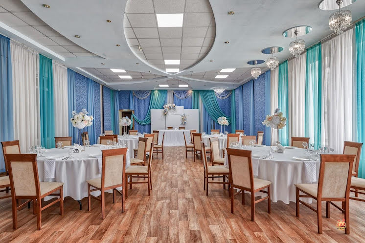 Большой зал в «Иртыш» фотография №7