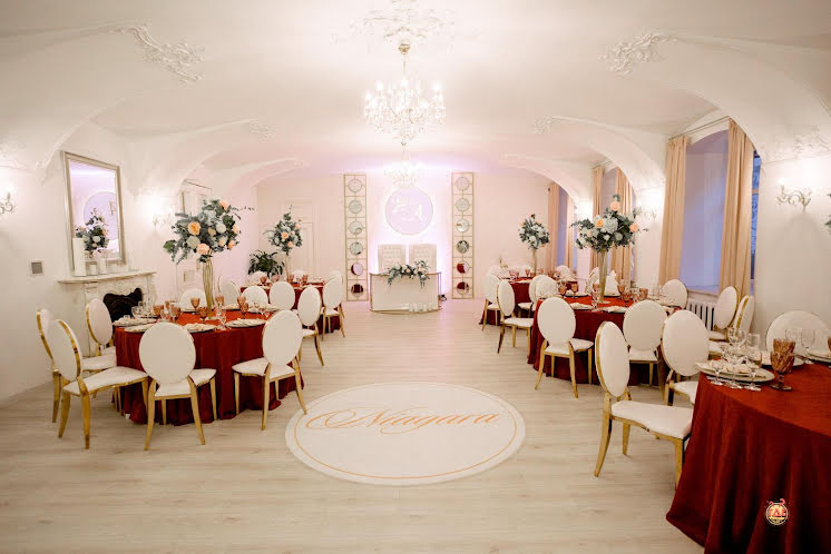 Большой зал в «Niagara на Галерной» фотография №6