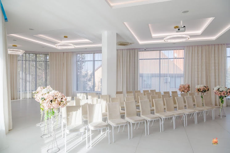 Зал "Малый премиум" в «Эмиз» фотография №2