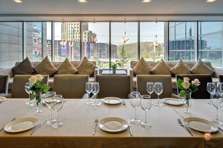 Балкон над Большим залом в «Astro Plaza» фотография №3