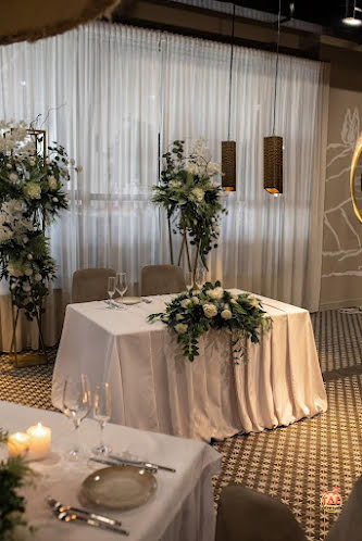 Основной зал в «Мамука» фотография №12