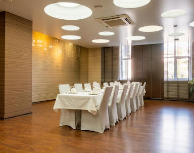  ресторан Ладога