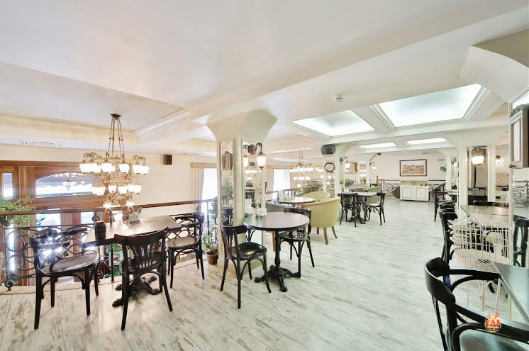 Зал «Мезонин» в «Сенполия» фотография №4