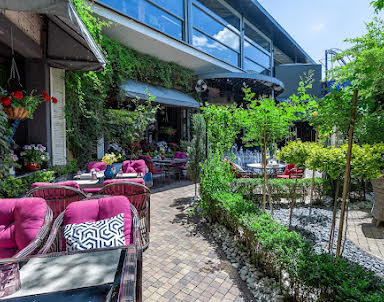  ресторан Stephania