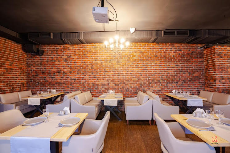 Основной зал  в «Константинофф» фотография №13