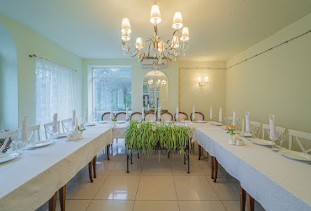 Веранда в Каминный зал