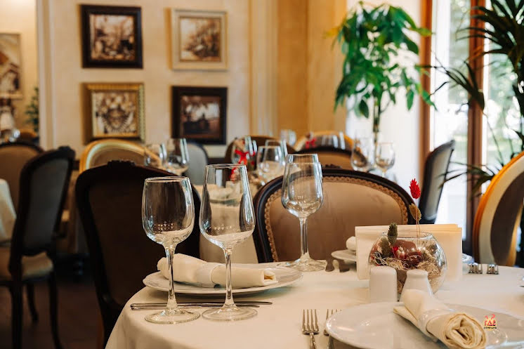 Винный зал  в «Дежавю» фотография №4