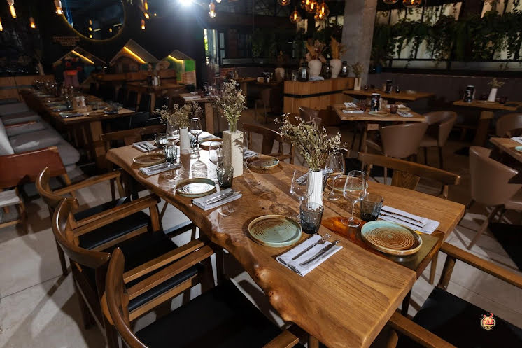 Основной зал в «Голый шеф» фотография №5