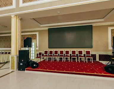  ресторан Opera Palace