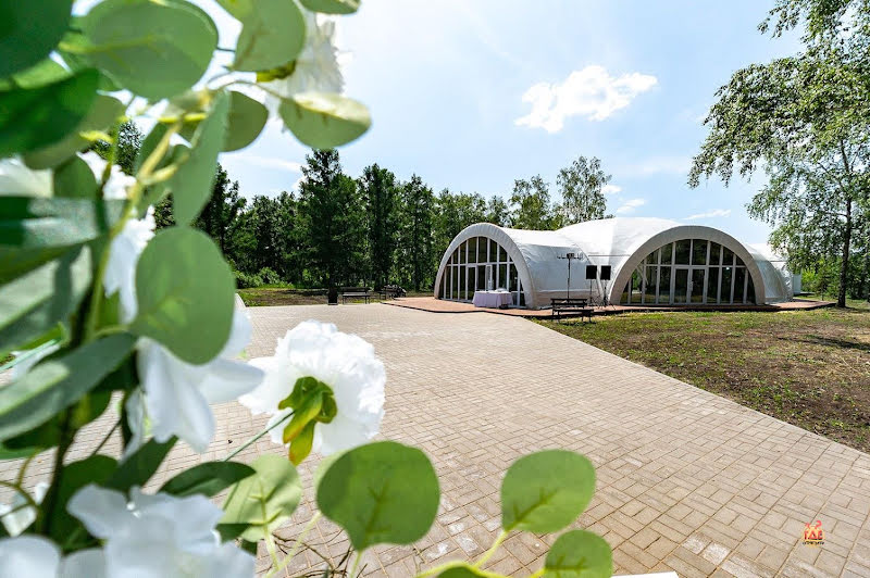 Cronwell Park Ника фотография №1