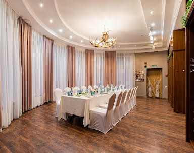  ресторан Особняк в парке Сосновка