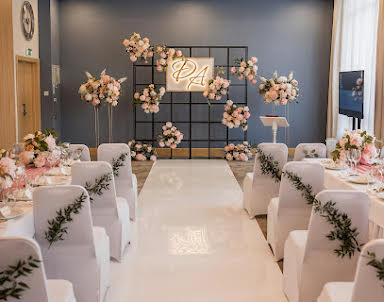  ресторан Nesterov Plaza