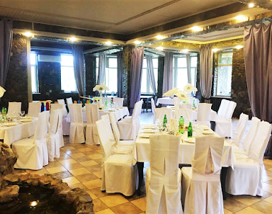  ресторан Очаровательная полянка