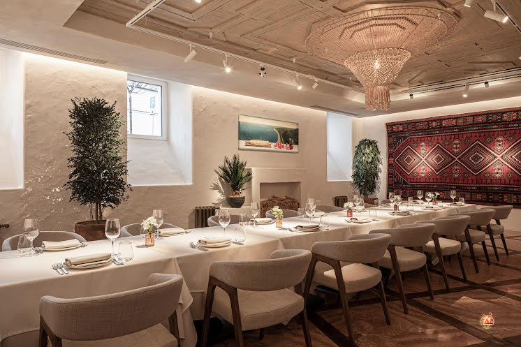 Зал «Квеври» в «Ткемали» фотография №1